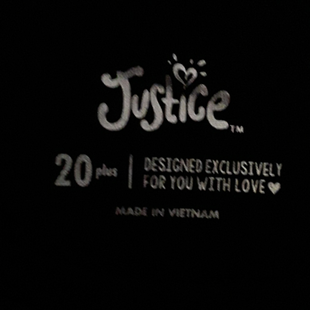 Justice Tee - Picture 3 of 5